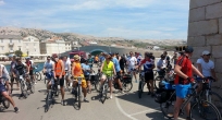 VISITING PAG'S SETTLEMENTS ON PEDALS
